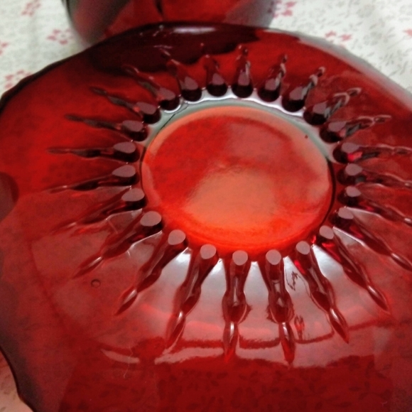1920s Ruby Red Teacup and Saucer Depression glass - Picture 6 of 11